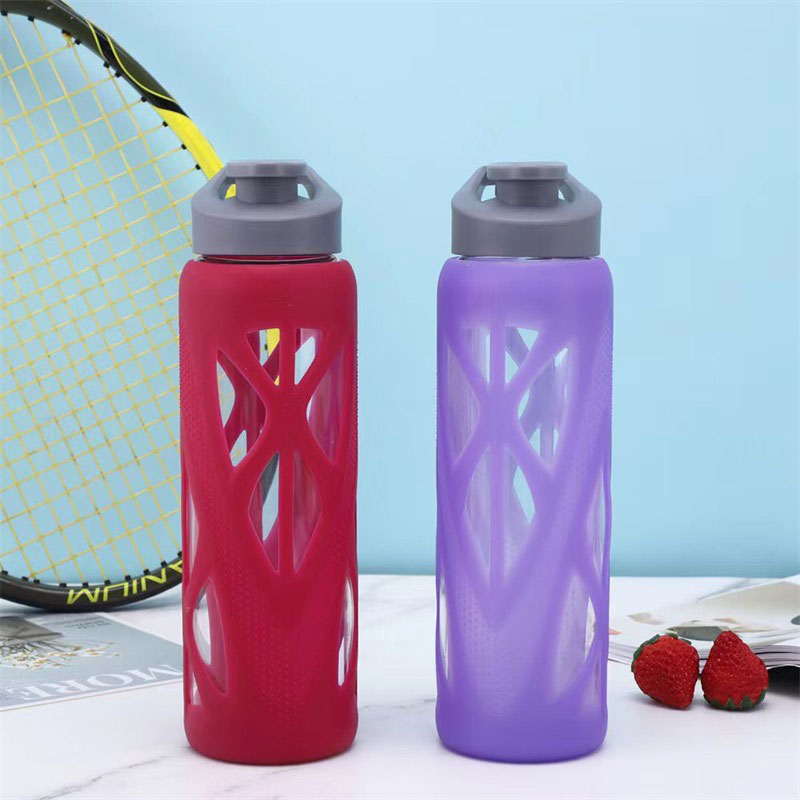 Mesh Silicone Bottle Sleeve Fully Encloses to Protect Your Cup from Bumps and Scratches