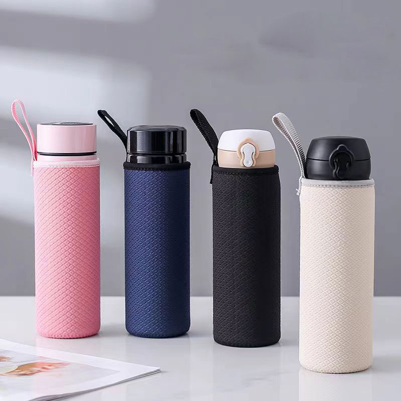 Outer Diameter 7cm Height 19cm Silicone Bottle Sleeve with Square Surface Design Anti-slip Texture and Carry Strap