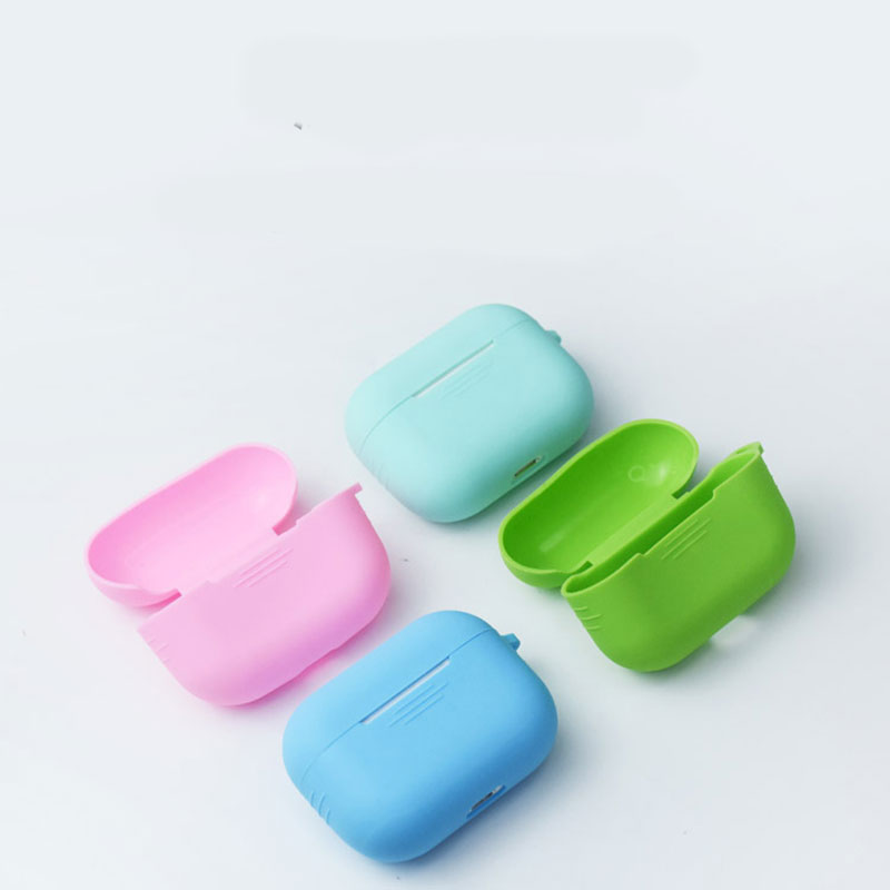Tightly Fitting AirPods Pro Silicone Case Earphone Storage Box Silicon Cover with Carabiner