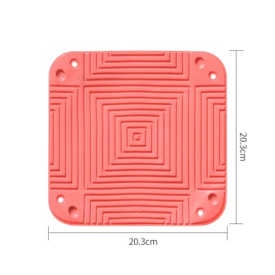 Silicone Mats which can be turned into a bowl by folding the four corners, featuring heat insulation and anti-scalding