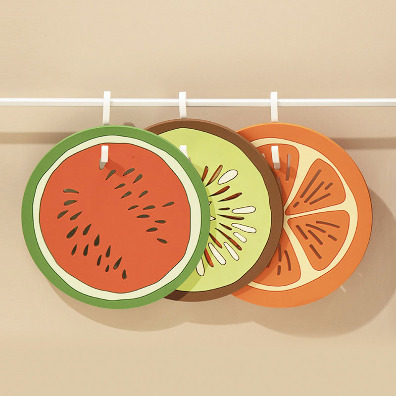 Cute Orange, Bear, Kiwi and Watermelon Silicone Mats, Heat Insulation and High Temperature Resistant Bowl Pads