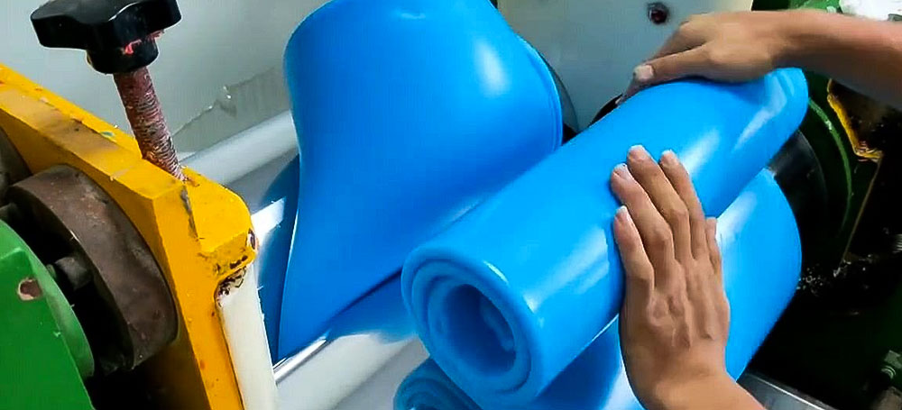 Silicone Raw Material Mixing and Color Matching